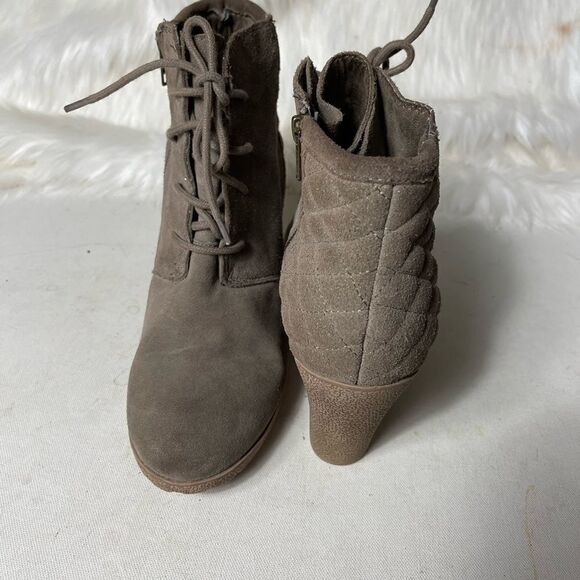 Mia Khaki suede lace wedge ankle boots quilted back side zipper size 11 - Picture 6 of 9